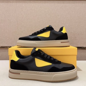Zapatillas Casuales para Caminar, Zapatos de Alta Calidad, Diseño Clásico para Hombre y Mujer, Zapatos de Piel con Cordones que Combinan con Todo - Product Image 1