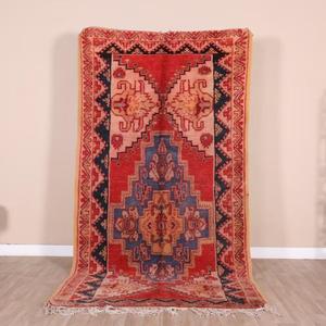 Auténticas Alfombras Marroquíes Hechas a Mano de Lana, Diseños Berber Tradicionales, Estilos Vintage Modernos para Decoración del Hogar - Product Image 1