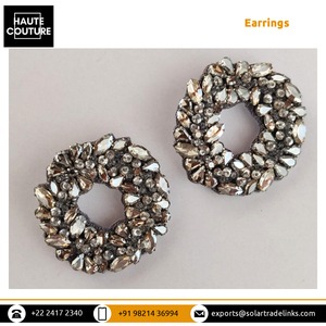 Boucles d'oreilles guirlande de fête personnalisables pour femmes 4 cm de diamètre Topaze Hue Gouttes Argent Cristal Disponible en différentes tailles - Product Image 4