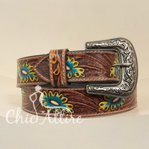 Ventes directes d'usine Ceintures en cuir Designer Ceintures en cuir usinées à la main pour hommes et femmes Personnalisation Ceintures en cuir de vache réglables - Product Image 1