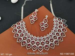 Conjunto de joyería de diseño de diamante americano para mujer, conjunto de Collar corto de estilo elegante, suministros de joyería al por mayor - Product Image 2