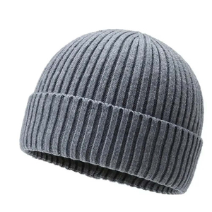 Gorro de Punto Unisex de Algodón Cálido de Alta Calidad y Rendimiento Superior, Color Sólido, con Logotipo Personalizado para Esquí y Ciclismo al Aire Libre - Product Image 1