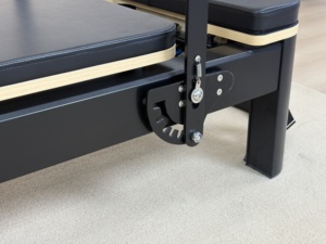 Equipo de fitness multifuncional, reformador de Pilates pintado de madera de arce y roble para aplicaciones de yoga y cuerpo, - Product Image 4