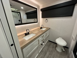 Nouvelle remorque Jayco E-a-g-l-e H-t 265FKDS 2026 prête à la vente - Product Image 6