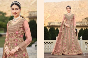 Vente en gros Filet à papillon pur avec broderie avant et arrière Codage lourd et travail de la pierre avec dupatta - Product Image 5