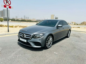 Mercedes-Benz Clase E E300 AMG 2023, Diésel, Tracción en las Cuatro Ruedas, Volante a la Izquierda, Cuero, R18, Transmisión Automática, Luces LED Xenón - Product Image 5