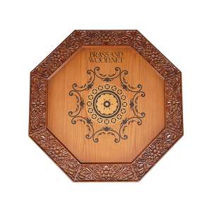 Table basse octogonale marocaine de luxe avec incrustations en bois artisanales complexes et détails sculptés décoratifs - Product Image 4