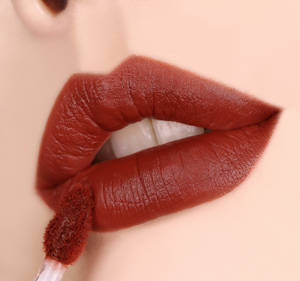 BLACK ROUGE AIR-FIT VELVET TINT5 4.5g - Hecho en Corea Producto de Corea Lápiz Labial Maquillaje Coreano Ídolo Coreano - Product Image 4