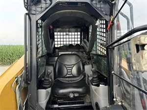 2017 ASV RT120F Cargador de pista compacto de alta calidad usado cargador de dirección deslizante de movimiento de tierra Venta de cubo componente de núcleo de bomba - Product Image 6