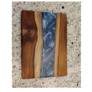 Tienda para tabla de cortar de diseñador moderno, resina y madera, tabla de verduras/queso, Láser de madera, logotipo de madera personalizado, bloques, embalaje de piezas - Product Image 1