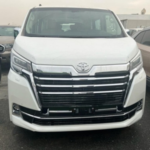 2022 Toyota granvia MPV เบาะหนังแท้สำหรับ R18และ R20 - Product Image 1