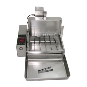 Mini máquina automática para hacer rosquillas de 6 filas de alimentos Sancks de alta calidad para uso en restaurantes - Product Image 3