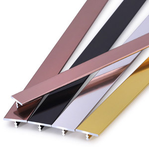 Revêtement <span class=keywords><strong>de</strong></span> sol en métal <span class=keywords><strong>de</strong></span> couleur personnalisable et imperméable à l'eau Garniture <span class=keywords><strong>de</strong></span> <span class=keywords><strong>carrelage</strong></span> en T en aluminium durable Design moderne pour l'extérieur - Product Image 3