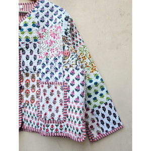 Veste d'hiver en coton réversible à col en V pour femme, style bohème artisanal, écologique, design unique en patchwork matelassé - Product Image 3