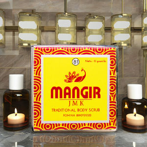 Gommage corporel aux herbes javanaises JMK avec curcuma, vetiver et fleurs séchées pour une peau éclatante et lumineuse - Product Image 1