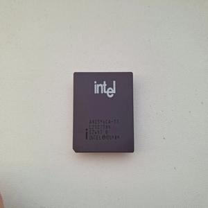 Procesador Vintage de 1 Núcleo y 64 Bits, Socket AM4, A82596CA-33 SZ647B, para Recuperación de Oro, Venta al Por Mayor - Product Image 1