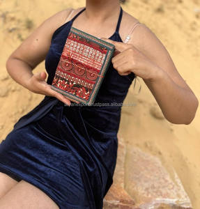 Nouveau véritable fabriqué à la main coloré Sari garniture brodé fil sécurisé fermeture Journal Vintage vibrant couverture non doublé feuille recyclée - Product Image 2