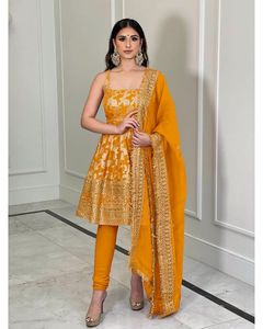 Nouvelle robe de soirée de styliste, tenue de travail en tissu Georgette avec broderie Kurti sans manches, haut et bas - Product Image 4