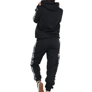 Vente en gros Hauts de survêtement à manches longues en coton pour femmes Sweatshirts et sweats à capuche avec logo personnalisé Survêtement pour femmes Survêtement - Product Image 3