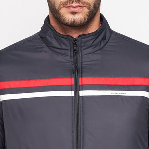 La nueva chaqueta de bombardero de hombre de moda más vendida para el servicio del OEM ODM del invierno Chaquetas de bombardero ligeras de los hombres del último estilo OEM - Product Image 6