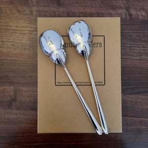 Utensilios de ensalada de servidor de ensalada de acero inoxidable de plata brillante para restaurantes Hotel y Resort hechos a mano de La India - Product Image 1