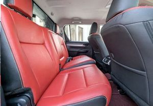 Nuevas Llegadas para el Mercado Global 2022 Toyota Hilux XS 2022 ADVENTURE GCC V6 4.0L Equipamiento Completo - Product Image 4