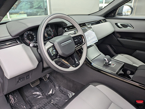 Sedán de Lujo Usado 2025, Estilo Dynamic SE, Premium, Mediano, Alta Gama, Diésel, Automático, en Venta - Product Image 4