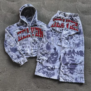 Ensemble de survêtement unisexe personnalisé OEM 2 pièces, imprimé DTG intégral, 100% coton, coupe ample, avec broderie chenille et sweat à capuche zippé - Product Image 1