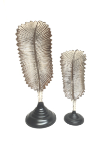 Customized Handcrafted Aluminum Leaf Sculpture With Base and Natural Brass Finishing for Sale at Low Price - Product Image 5