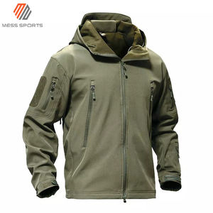Vêtements confortables pour hommes Vente en gros de haute qualité couleur unie Vestes softshell légères meilleure conception pour hommes - Product Image 5