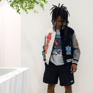 Manteau de veste de baseball pour hommes et femmes à manches de couleur foncée Varsity Letterman vestes avec logo personnalisé - Product Image 4