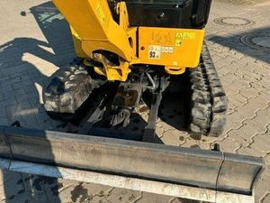 Mini-excavatrice Cat 301.6 d'occasion de haute qualité en stock à vendre - Product Image 2