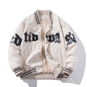 100% Polyester Matériel Confortable Fit Hommes Varsity Veste Vente Chaude En Vrac Quantité Solide Matériel Hommes Varsity Veste - Product Image 1