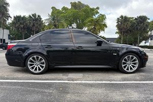 รถมือสอง BMW M5 ปี 2008 พวงมาลัยซ้าย/ขวา - Product Image 5