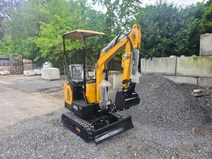 Free Shipping High Top N12 Mini Excavator EPA/CE Approved - Product Image 3