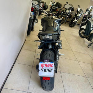 Motocyclettes de tourisme Yamaha MT-09 - Product Image 6