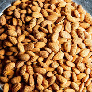 Amandes de haute qualité, fraîches, en vrac, goût sucré et sain, procédées par séchage, prix de gros - Product Image 3