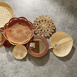 Décorations murales tissées en rotin et bambou de Style chinois 2023 - Product Image 3