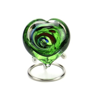 Urne souvenir en forme de coeur en aluminium 100% de superbe qualité avec support au meilleur prix compétitif - Product Image 4