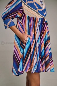 ผู้หญิงแต่งตัวสบายๆแฟชั่นเข็มขัดยืดหยุ่นสลิปบนความยาวขนาดเล็กการออกแบบชาติพันธุ์รวบรวมชั้นครีบเชือก - Product Image 3