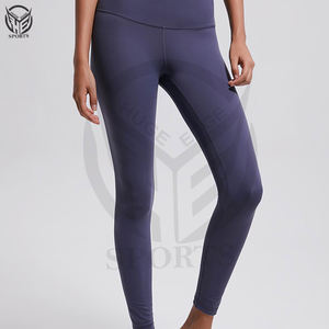 Leggings imprimés pour femmes OEM personnalisés Allover Variety Printed Feather Galaxy Super Soft Brushed Leggings 3D Print Women Elastic - Product Image 2