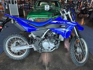 มอเตอร์ไซค์สปอร์ต WR125R ปี 2018 เครื่องยนต์สูบเดียว สำหรับการเดินทางในเมือง สะดวกสบาย ใช้งานได้ทุกวัน พร้อมคุณภาพการขับขี่ที่ทรงพลัง ขายแล้ว - Product Image 4
