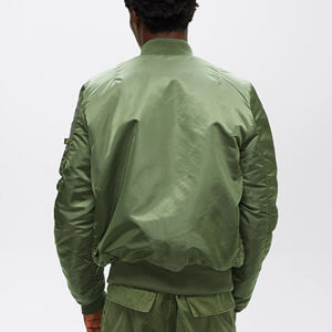 Veste bomber basique tendance pour homme, personnalisée, imperméable, coupe-vent, tissu de haute qualité, col montant, logo sur le devant - Product Image 2