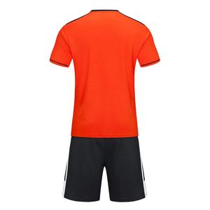 Directo de fábrica personalizado uniforme de fútbol gradiente Color fútbol Jersey 100% poliéster sublimación fútbol Jersey al por mayor - Product Image 6
