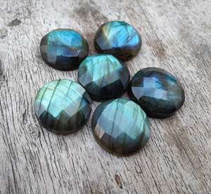 Alta calidad Natural azul verde fuego cuarzo labradorita corte brillante 8mm parte posterior plana calibrada piedra preciosa suelta para la fabricación de pendientes - Product Image 3