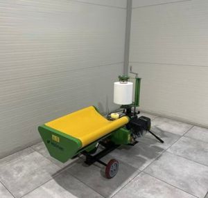 Máquina Enfardadora y Envolvedora de Película para Ensilaje de Maíz, Totalmente Automática, con Motor Diésel, Redonda - Product Image 1