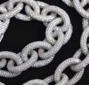 Cadena Cubana Hip Hop para Hombre de Oro Blanco de 14K y Plata de Ley 925, 16mm 22 pulgadas, con Colgante de Moissanita VVS1, Excelente Tacto - Product Image 2