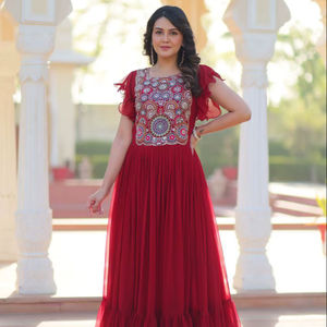 Robe en soie multi-fils brodés avec perles et paillettes pour les fêtes, couleur marron, dernière collection pour femmes - Product Image 1