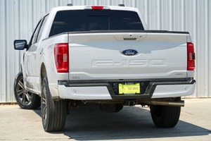 Ford F-150 XLT Usada de Primera Calidad, Año 2022 - Product Image 2