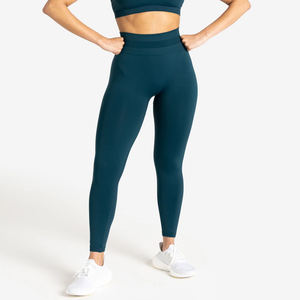 Venta al por mayor de las mujeres de color sólido Leggings sin costuras Butt Scrunch Leggings Spandex medias deportivas pantalones de Yoga elásticos para las mujeres - Product Image 6